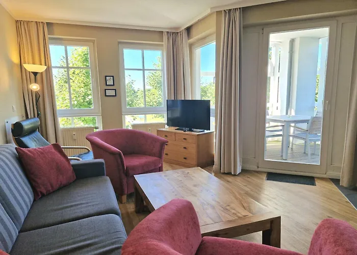 Apartment 253, Seepark